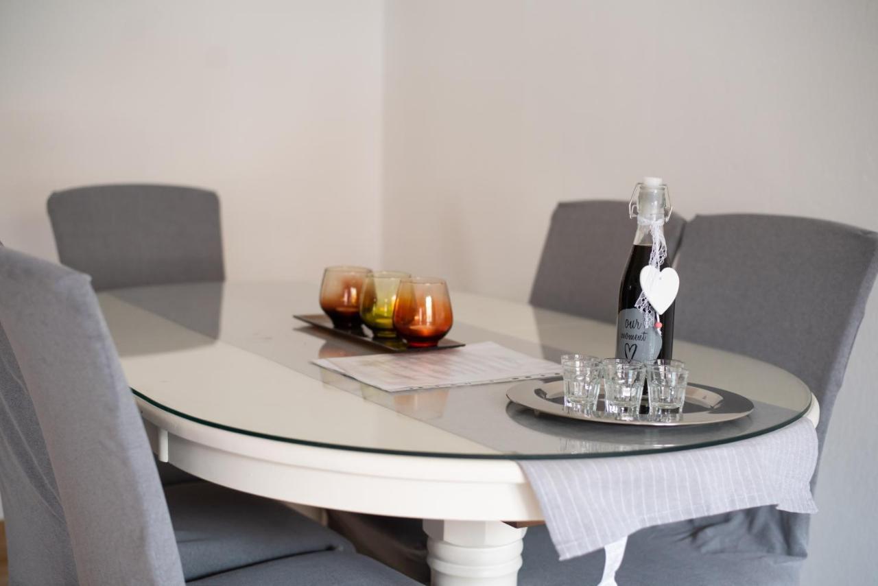 Apartmani Ivana Kaštela Esterno foto