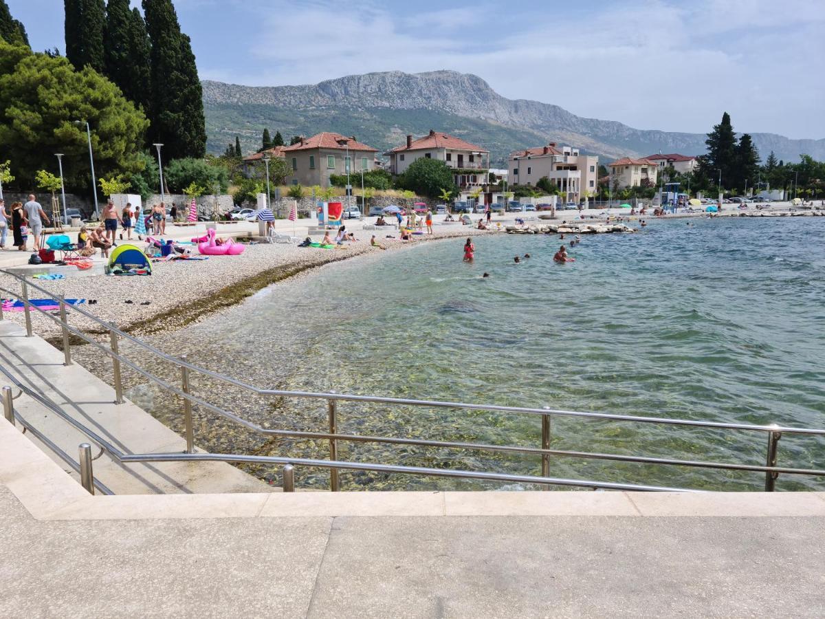 Apartmani Ivana Kaštela Esterno foto