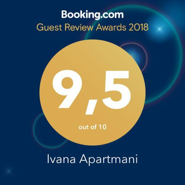 Apartmani Ivana Kaštela Esterno foto